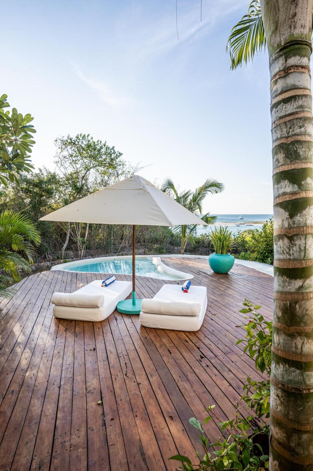 Отель Kilindi Zanzibar (Adults Only) Кендва Экстерьер фото