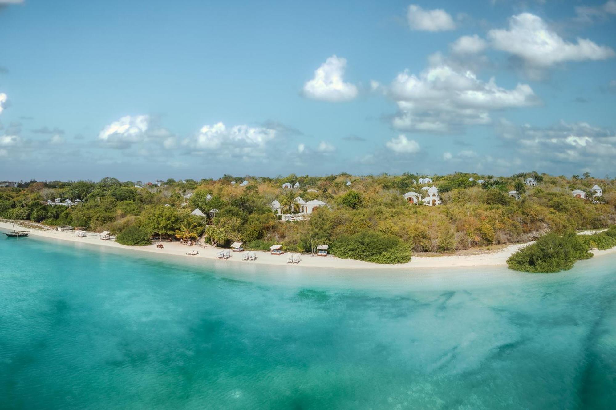 Отель Kilindi Zanzibar (Adults Only) Кендва Экстерьер фото